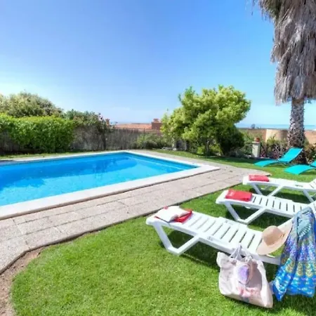Villa Con Piscina Y Panoramicas Al Mar By Host&joy Lloret de Mar